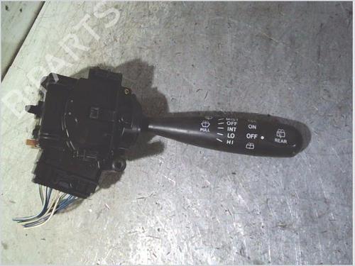 Used Switch Switch TOYOTA YARIS (_P1_) 1.0 (SCP10_, SCP10R) (68 hp) 40127867 40127867