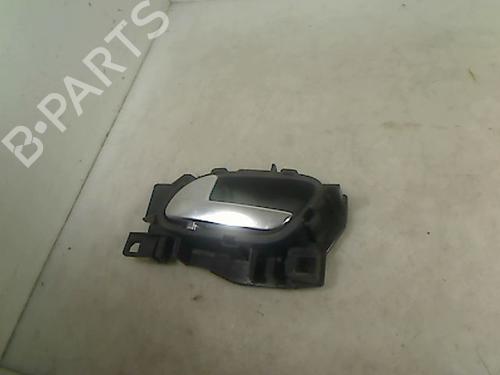Used Front left interior door handle PEUGEOT 208 I (CA_, CC_) 1.2 VTI 82 (82 hp) 26081315