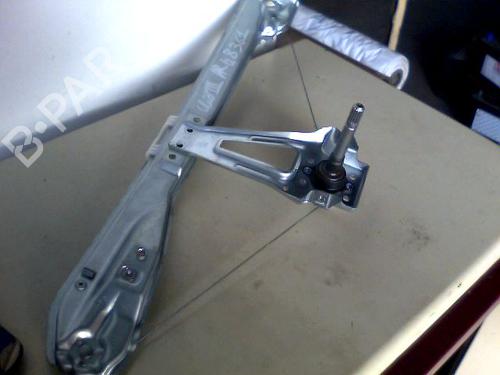 Used Rear left window mechanism RENAULT CLIO III (BR0/1, CR0/1) 1.5 dCi (C/BR0G, C/BR1G) (68 hp) 26059366