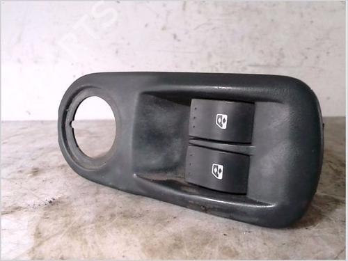 Used Switch NISSAN PRIMASTAR Van (X83) 1.9 dCi 100 (100 hp) 29497166