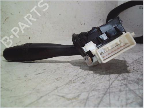 Commande de phare SUZUKI SWIFT III (MZ, EZ) 1.3 (RS413, ZC11S) | BP26116084I24 