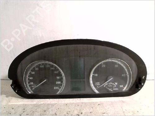 Used Instrument cluster MERCEDES-BENZ VITO / MIXTO Van (W639) 123 (639.601) (231 hp) 26114496