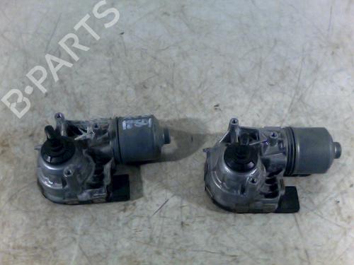 Ruitenwissermotor voor FORD FOCUS III 1.6 TDCi (115 hp) 29472320