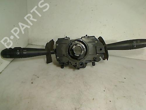Used Steering column stalk RENAULT TRAFIC Van (T_, P_, V_) 2.5 D (75 hp) 26076307