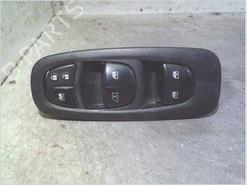 Used Switch Switch RENAULT KADJAR (HA_, HL_) 1.5 dCi 110 (HLA3) (110 hp) 40076746 40076746