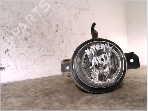 Right front fog light NISSAN X-TRAIL I (T30) 2.2 dCi 4x4 | BP26107475C31 