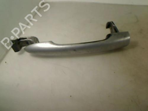 Used Front left exterior door handle RENAULT CLIO III (BR0/1, CR0/1) 1.5 dCi (BR17, CR17) (86 hp) 26069372