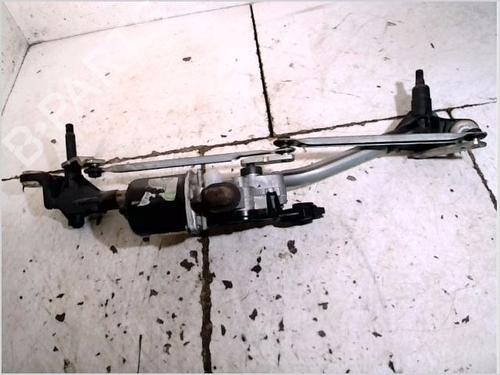 Used Front wiper motor RENAULT MEGANE III Grandtour (KZ0/1) 1.5 dCi (KZ09, KZ0D, KZ1G, KZ29, KZ14, KZ1W, KZ10, KZ1F,... (110 hp) 26102332