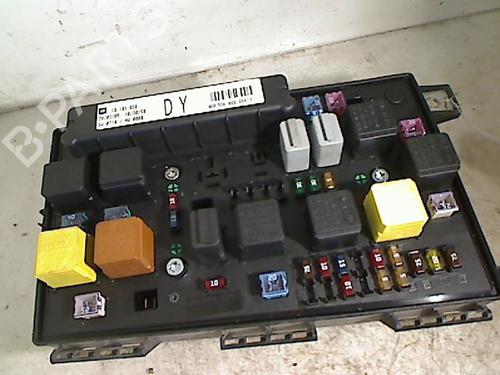 Sikringsdose OPEL ASTRA H (A04) 1.7 CDTI (L48) (100 hp) 26076921