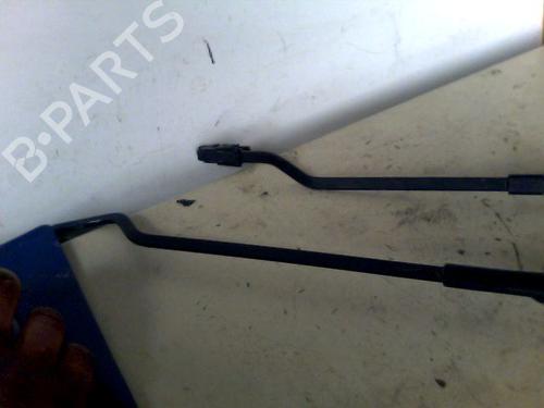 Front windshield wiper arm PEUGEOT 307 (3A/C) 2.0 16V | BP26059173C143