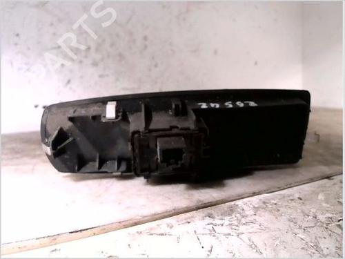 Right rear window switch RENAULT MEGANE III Grandtour (KZ0/1) 1.5 dCi (KZ09, KZ0D, KZ1G, KZ29, KZ14, KZ1W, KZ10, KZ1F,... | BP26107235I28 