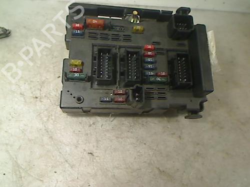 Sikringsdose PEUGEOT 307 SW (3H) 2.0 HDI 110 (107 hp) 28323761