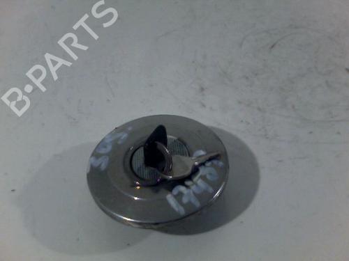 Tappo serbatoio PEUGEOT 305 II (581M) 1.6 (75 hp) 31993482