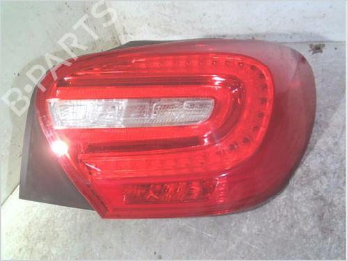 Fanale posteriore destro MERCEDES-BENZ A-CLASS (W176) A 200 CDI (176.001) (136 hp) 30932330