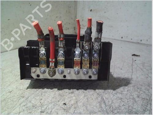 Fuse box VW GOLF PLUS V (5M1, 521) 1.9 TDI | BP28324930E1