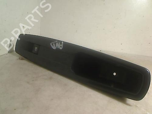 Used Switch RENAULT SCÉNIC III (JZ0/1_) 1.5 dCi (110 hp) 26095768