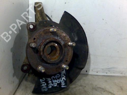 Used Left front steering knuckle HYUNDAI TUCSON (JM) 2.0 CRDi All-wheel Drive (140 hp) 26074899