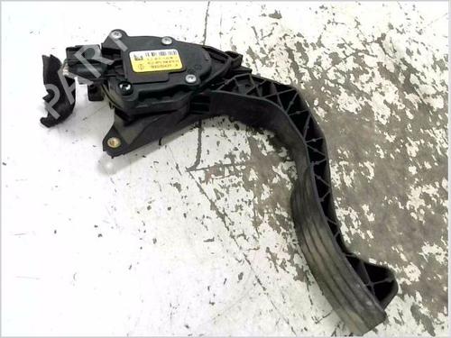 Pédale DACIA SANDERO II 1.2 LPG (75 hp) 31905684