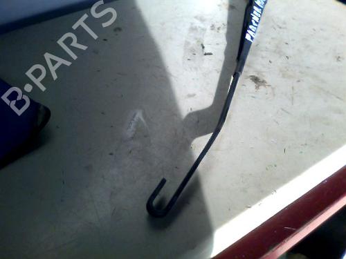 Braccio tergicristallo anteriore PEUGEOT PARTNER MPV (5_, G_) 1.8 (90 hp) 32288700