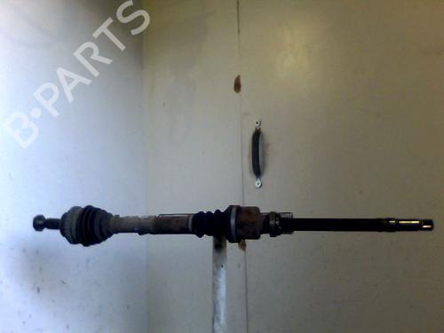Used Right front driveshaft CITROËN XSARA (N1) 1.4 i (75 hp) 26090952