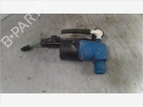 Spylervæskepumpe RENAULT TWINGO II (CN0_) 1.5 dCi 75 (75 hp) 26099373