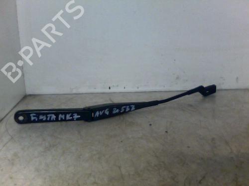 Used Front windshield wiper arm FORD FIESTA VI (CB1, CCN) 1.25 (60 hp) 26084288