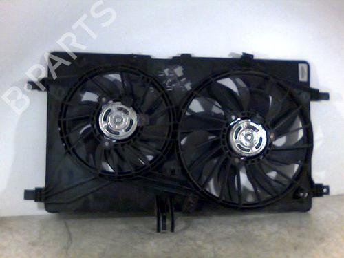 Used Radiator fan Radiator fan RENAULT MASTER III Van (FV) 2.3 dCi 125 FWD (FV0C, FV0D, FV0G, FV0H, FV0J, FV0K,... (125 hp) 28535204 28535204