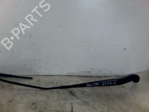 Used Front windshield wiper arm FIAT SCUDO Platform/Chassis (270_, 272_) 2.0 D Multijet (128 hp) 26087287