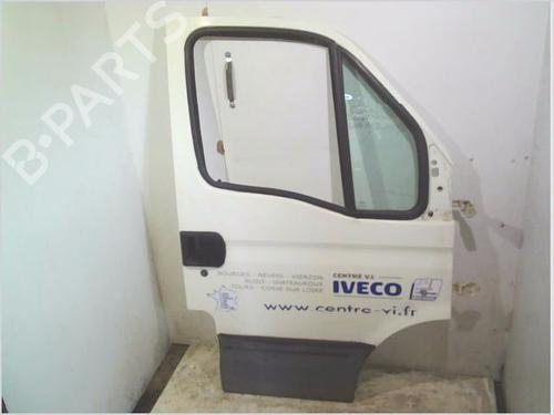 Used Right front door IVECO DAILY IV Van 35C12 V, 35C12 V/P, 35S12 V, 35S12 V/P (116 hp) 29884224