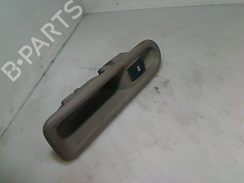 Used Left rear window switch RENAULT CLIO III (BR0/1, CR0/1) 1.5 dCi (BR17, CR17) (86 hp) 26082864
