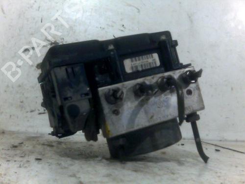 Used ABS pump RENAULT KANGOO Express (FW0/1_) 1.5 dCi 70 (FW0A, KW0V) (68 hp) 26078869
