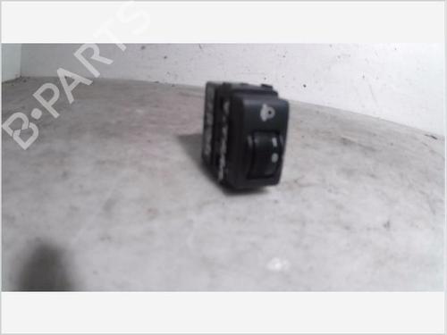 Used Headlight switch NISSAN X-TRAIL I (T30) 2.2 dCi 4x4 (136 hp) 26100637