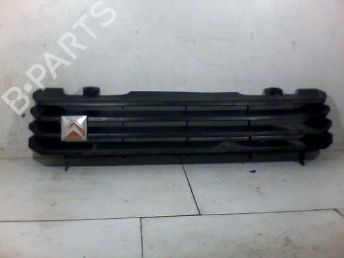 Used Grille CITROËN C15 Box Body/MPV (VD_) 1.8 D (60 hp) 26081835