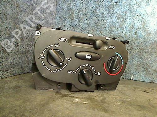 AC-Styringsenhed/Manøvreenhed PEUGEOT 206 Hatchback (2A/C) 1.4 HDi eco 70 (68 hp) 26058621