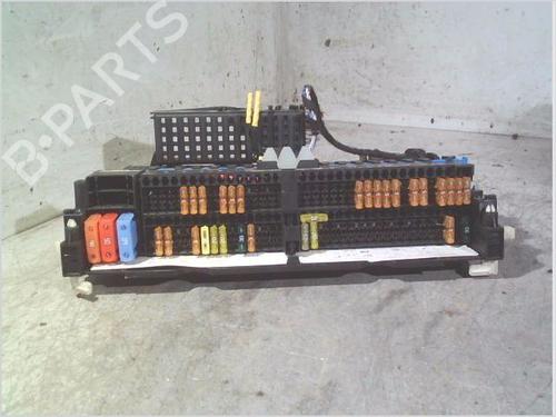 Scatola fusibili BMW X3 (E83) 3.0 d (218 hp) 32133621