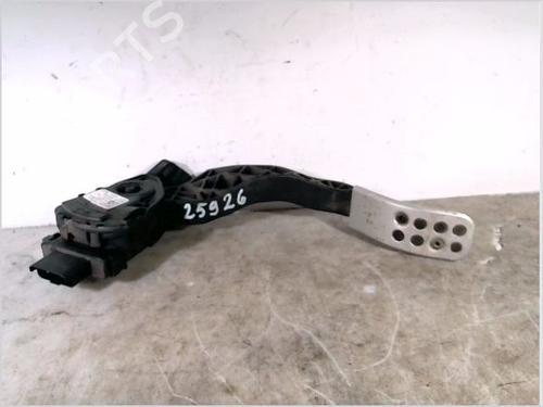 Used Pedal PEUGEOT 308 CC (4B_) 2.0 HDi (140 hp) 26104369