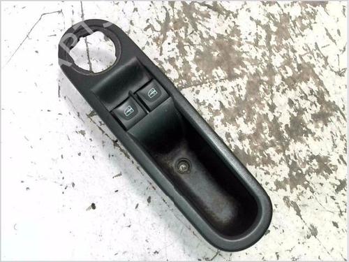 Used Switch RENAULT TWINGO III (BCM_, BCA_) 0.9 TCe 95 (92 hp) 30845808