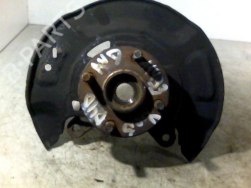 Used Right front steering knuckle TOYOTA YARIS (_P9_) 1.4 D-4D (NLP90_, NLP90R) (90 hp) 26103413