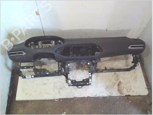 Used Dashboard PEUGEOT 308 SW II (LC_, LJ_, LR_, LX_, L4_) 1.2 THP 110 (110 hp) 29306776
