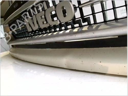 Grille IVECO DAILY III Platform/Chassis 35 C 12 , 35 S 12 (AEKA14A1, AEKA14AA, AEKA64A1,... | BP29497199C40 