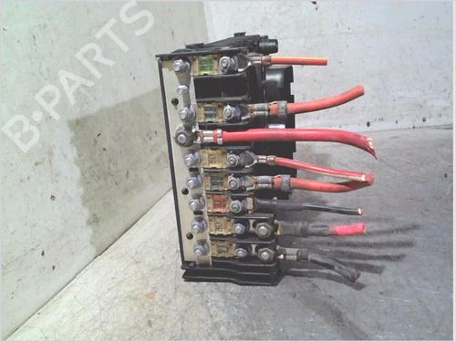 Fuse box VW PASSAT B6 (3C2) 1.6 FSI | BP36699549E1 - Image 2