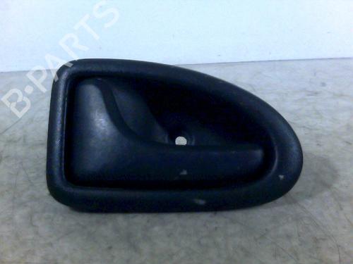Used Front left interior door handle RENAULT CLIO II (BB_, CB_) 1.2 (BB0A, BB0F, BB10, BB1K, BB28, BB2D, BB2H, CB0A,... (58 hp) 26068840