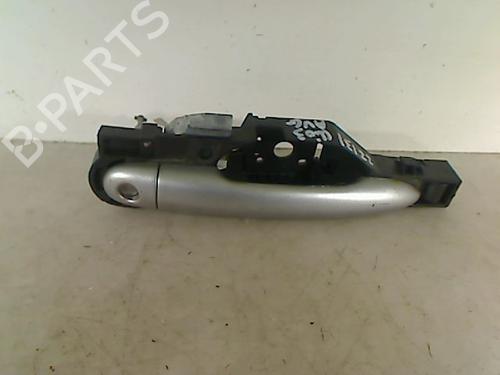 Venstre foran utvendig håndtak RENAULT CLIO III (BR0/1, CR0/1) 1.5 dCi (88 hp) 26067173