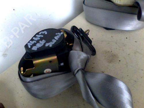 Used Rear left seatbelt RENAULT SCÉNIC I MPV (JA0/1_, FA0_) 1.9 dCi (JA05, JA1F) (102 hp) 29890567
