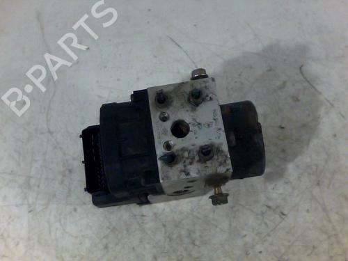 Used ABS pump RENAULT CLIO II Hatchback Van (SB0/1/2_) 1.5 dCi (SB07) (65 hp) 26067370