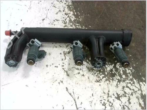 Injection rail CITROËN C3 III (SX) 1.2 VTi 82 | BP39003770M98 - Image 2
