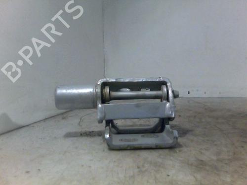 Used Hinge/Door check strap RENAULT CLIO III (BR0/1, CR0/1) 1.5 dCi (C/BR0G, C/BR1G) (68 hp) 26068142
