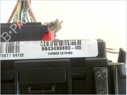 Fuse box CITROËN C5 I (DC_) 2.0 HDi (DCRHZB, DCRHZE) | BP39650758E1 - Image 5