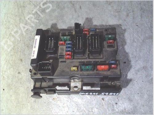 Used Fuse box Fuse box PEUGEOT 307 SW (3H) 2.0 16V (136 hp) 40271230 40271230
