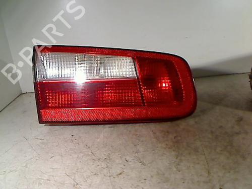 Used Left tailgate light RENAULT LAGUNA II (BG0/1_) 2.0 16V IDE (BG0N) (140 hp) 26090914